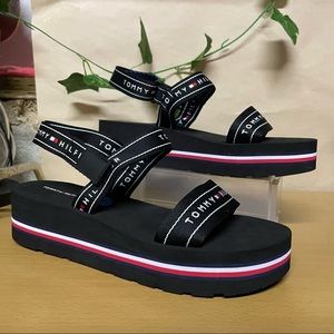 women's nurii hook and loop sport sandals